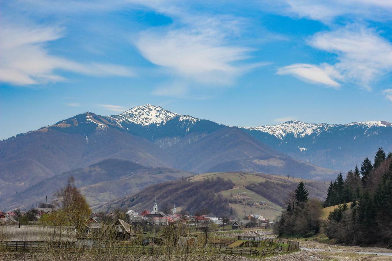 Отель Коло Гір Колочава Экстерьер фото